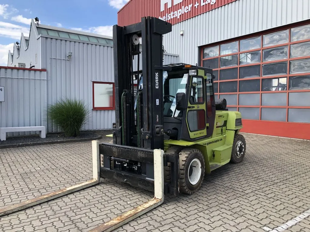 Clark C80D, Bild 1